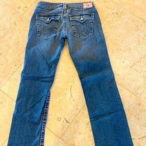 MAKE ME AN OFFER!!  True Religion jeans!!